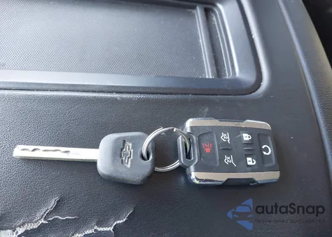 2018 Chevrolet Suburban Lt z USA, uszkodzony, nr VIN 1GNSKHKC6JR237153